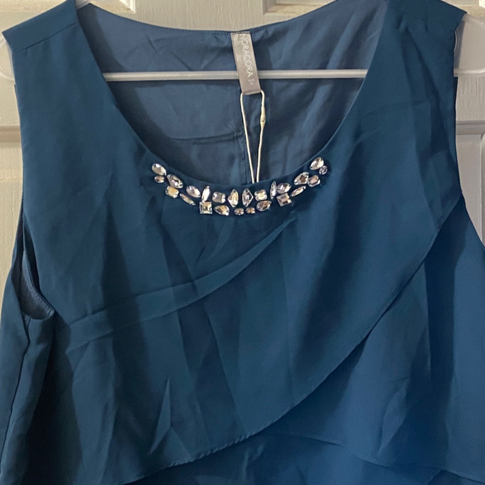 Chic Asymmetrical Teal Dress with Beaded Neckline - Picture 4 of 5